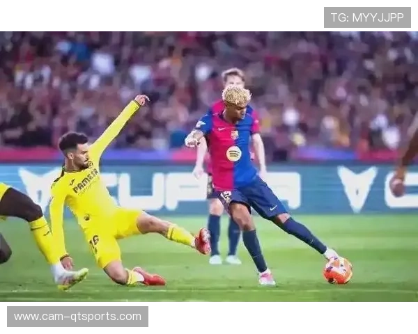 巴萨传控主导对阵比利亚雷亚尔反击，战术博弈决定胜负。