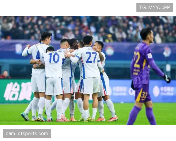 上海申花1-0击败上海海港，第27次上海德比创上座纪录